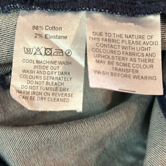 Pure Collection skirt  - Picture 4 of 4